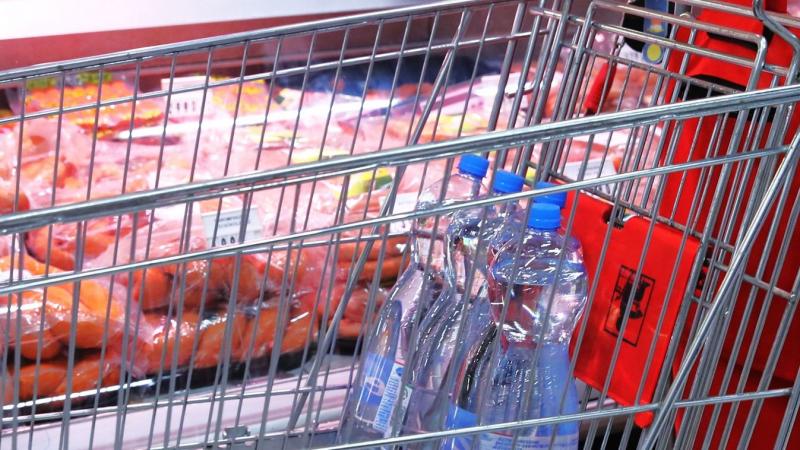 Egy különleges felvétel készült Kazincbarcika egyik áruházában, amely igazi szenzációt jelent a helyi közösség számára.