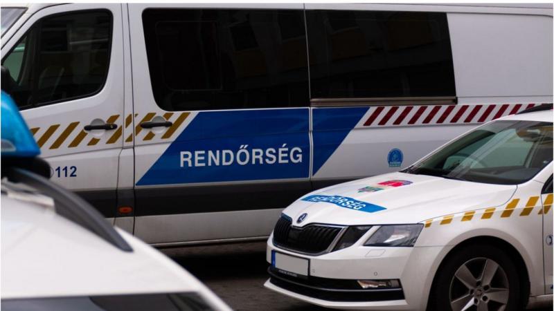 Már a nap első fényei előtt megkezdődött a rendőrségi művelet! A zsaruk sietve érkeznek a szabolcsi faluba!