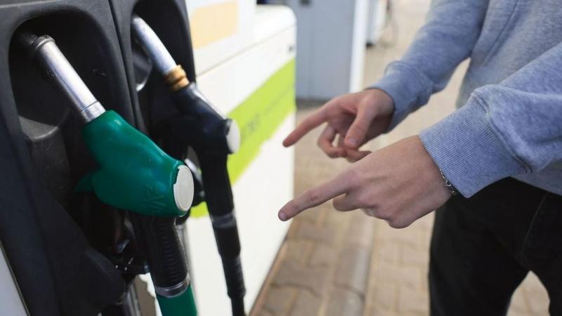 Ez most nem lesz kellemes! Újabb üzemanyagár-robbanás vár ránk a benzinkutaknál!