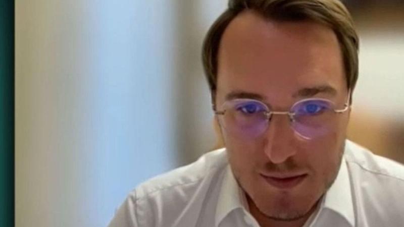 A magyar műtrágyakirály családja nem tétlenkedik: a Tisza partját választotta az üzleti ügyek helyett az agrárbáró utódja.