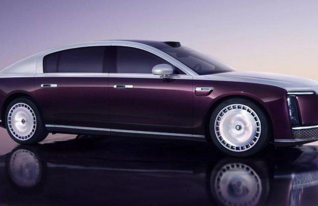 A Rolls-Royce stílusában, de a Huawei innovációjával – egy új korszak az autózásban! Az Autónavigátor.hu bemutatja, hogyan ötvöződik a klasszikus elegancia és a modern technológia egy lenyűgöző járműben.