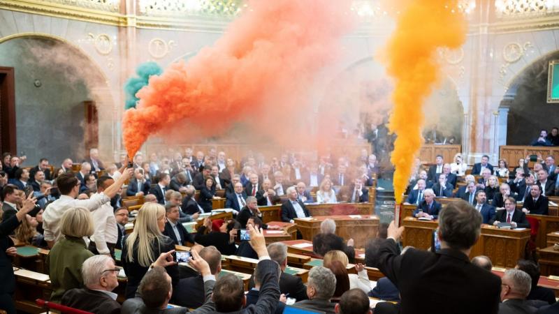 A Momentum tervei nem váltották be a hozzá fűzött reményeket, és aggasztó ütemben csökken a támogatóik száma.