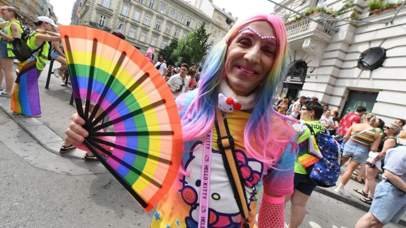 Szentkirályi: Még a Facebook véleménye szerint is elfogadhatatlan, amit Karácsony Gergely Budapest utcáira tervez.