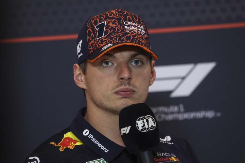 Verstappen ezúttal is kerülte, hogy nyíltan beismerje, jövőre a Red Bullnál folytatja pályafutását - számolt be róla az F1VILÁG.HU.