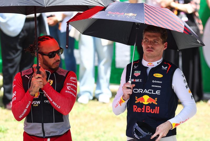 Hamilton szívből javasolja Verstappennek, hogy a Mercedeshez szerződjön.