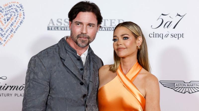 Denise Richards és Aaron Phypers válása újabb fordulatokat vett, amely még inkább felerősítette a feszültséget a médiában. A hírességek magánélete már eddig is sok figyelmet kapott, de most úgy tűnik, hogy a helyzet egy újabb szintre emelkedett. A válási 
