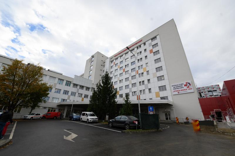 A gyermekkórházban súlyos törvény- és orvosi protokollsértések történtek, ami komoly aggodalomra ad okot. A helyzetet a miniszter már jelezte az ügyészségnek, hogy megfelelő jogi lépéseket tegyenek az ügy kivizsgálása érdekében.