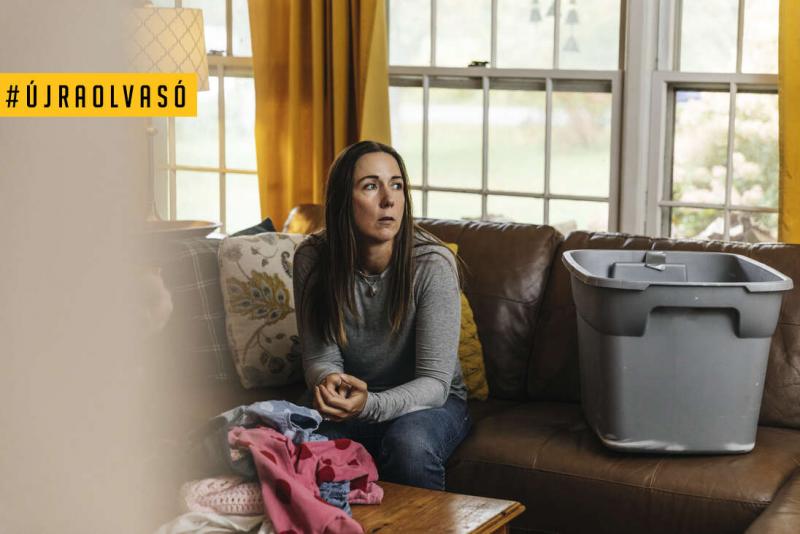 Sok nő havonta 200 órát szentel a háztartási feladatoknak, és sajnos gyakran úgy tűnik, hogy még ezért is ő fizet: a jóléte, a karrierje és a nyugdíja rovására.