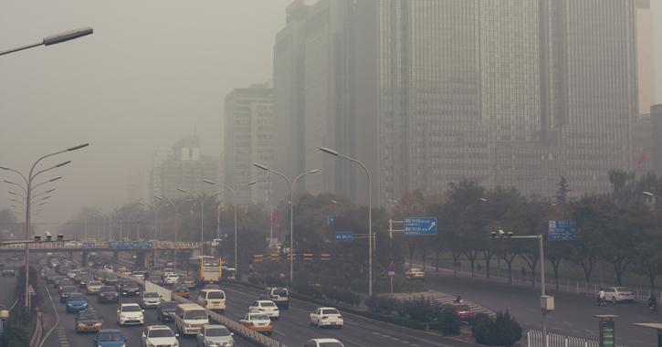 A légszennyezettség fokozhatja a trombózis kialakulásának valószínűségét – figyelmeztet a WEBBeteg.